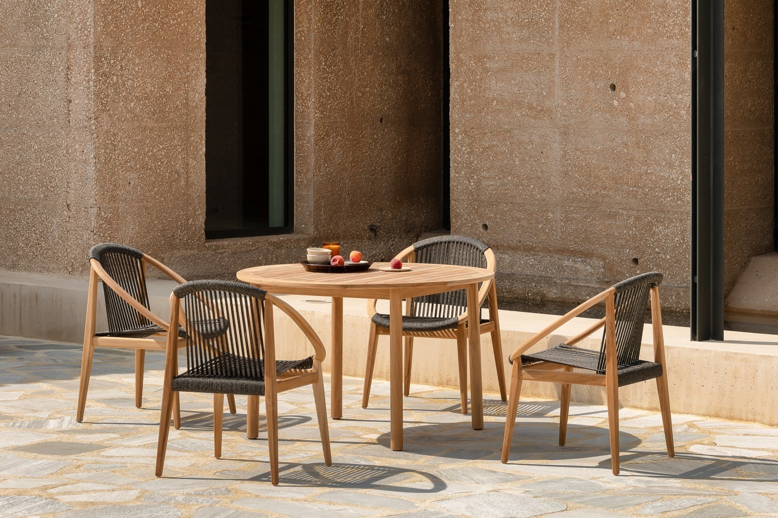 Frida dining chair and Sam dining table
